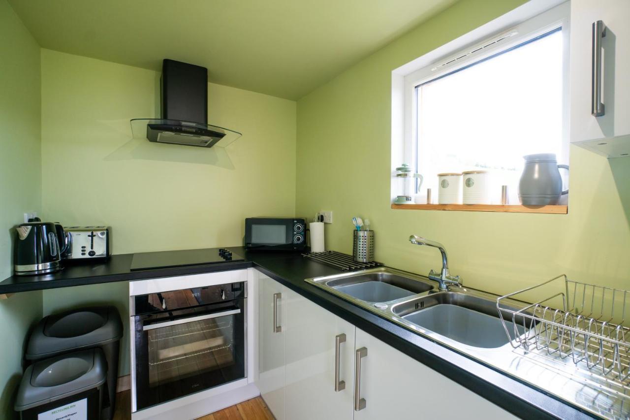 Tarset Tor - Bothy Cabin 5 เฮกแซม ภายนอก รูปภาพ