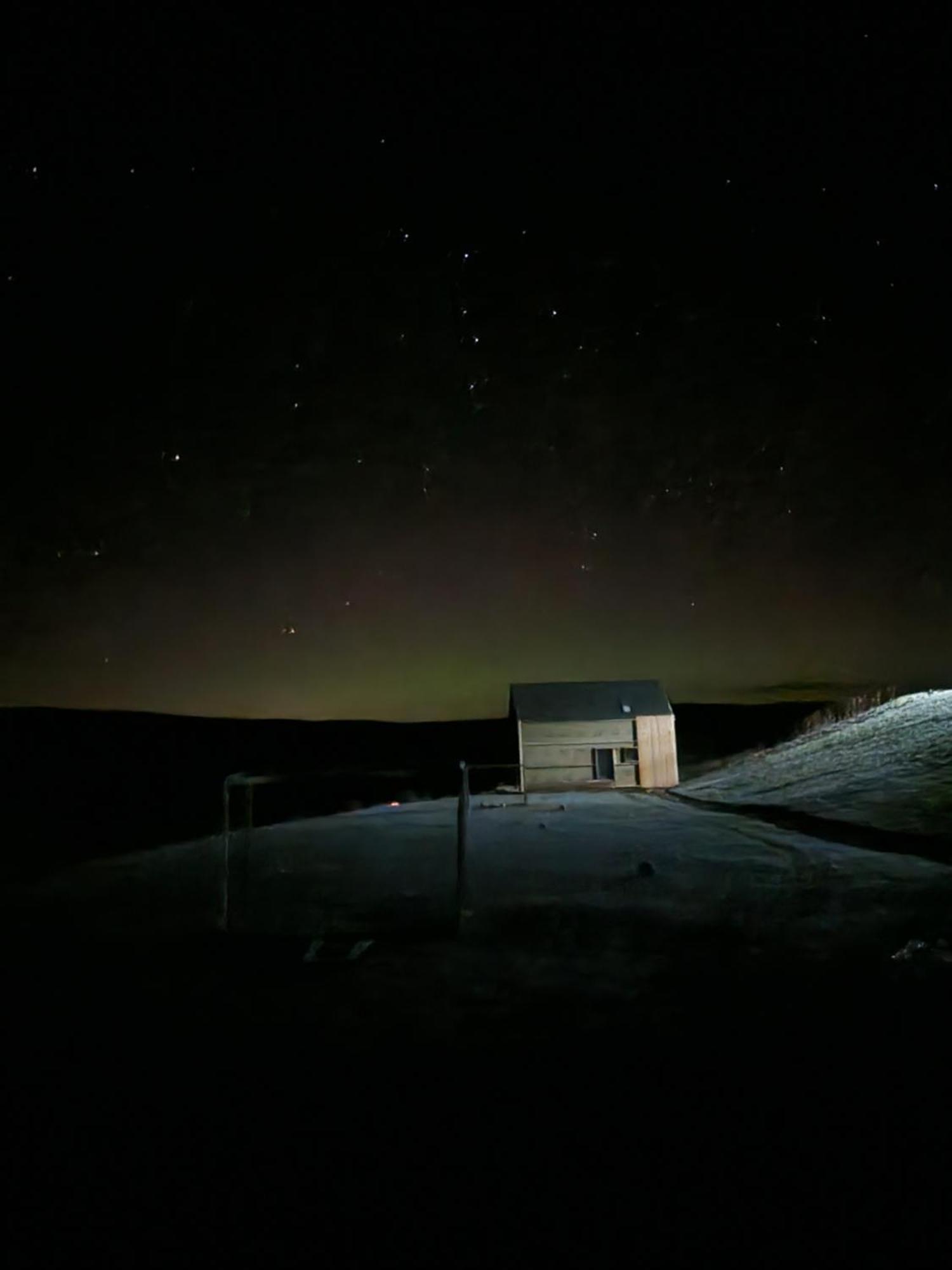 Tarset Tor - Bothy Cabin 5 เฮกแซม ภายนอก รูปภาพ